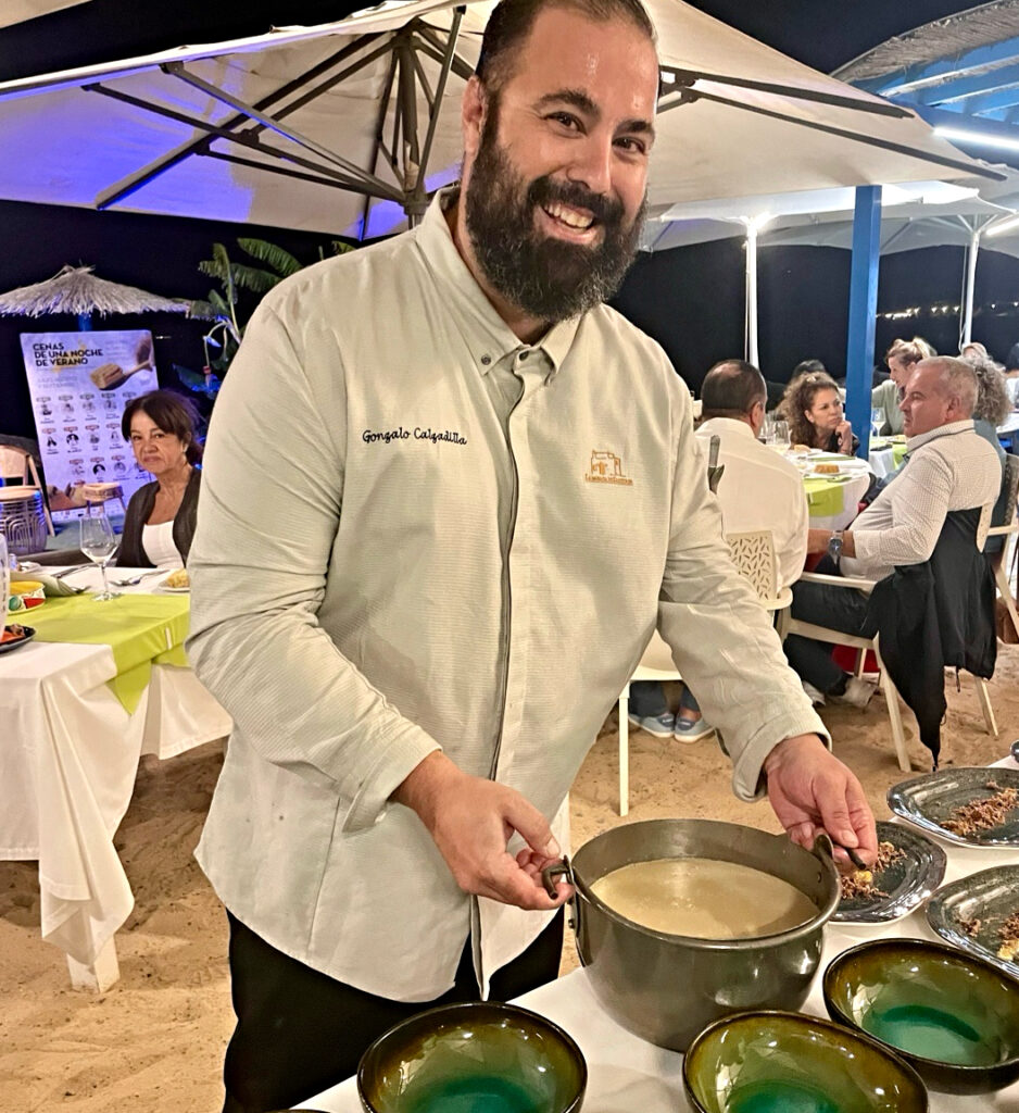 Platocanario.es Gonzalo Calzadilla en el Chiringuito Tropical