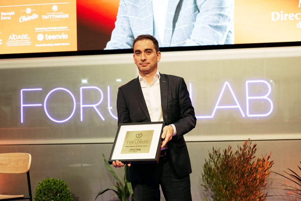 Platocanario.es Víctor Caride, mejor director F&B de España