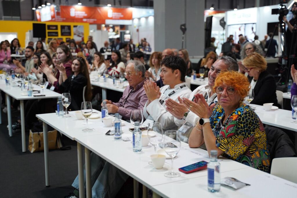 Platocanario.es Imagen de asistentes a las ponencias de Canarias en Salón Gourmets
