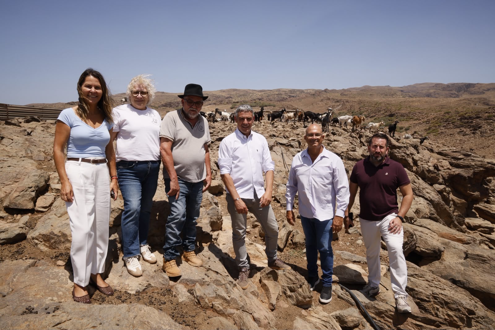 Platocanario.es Visita de Narvay Quintero a la quesería La Gloria